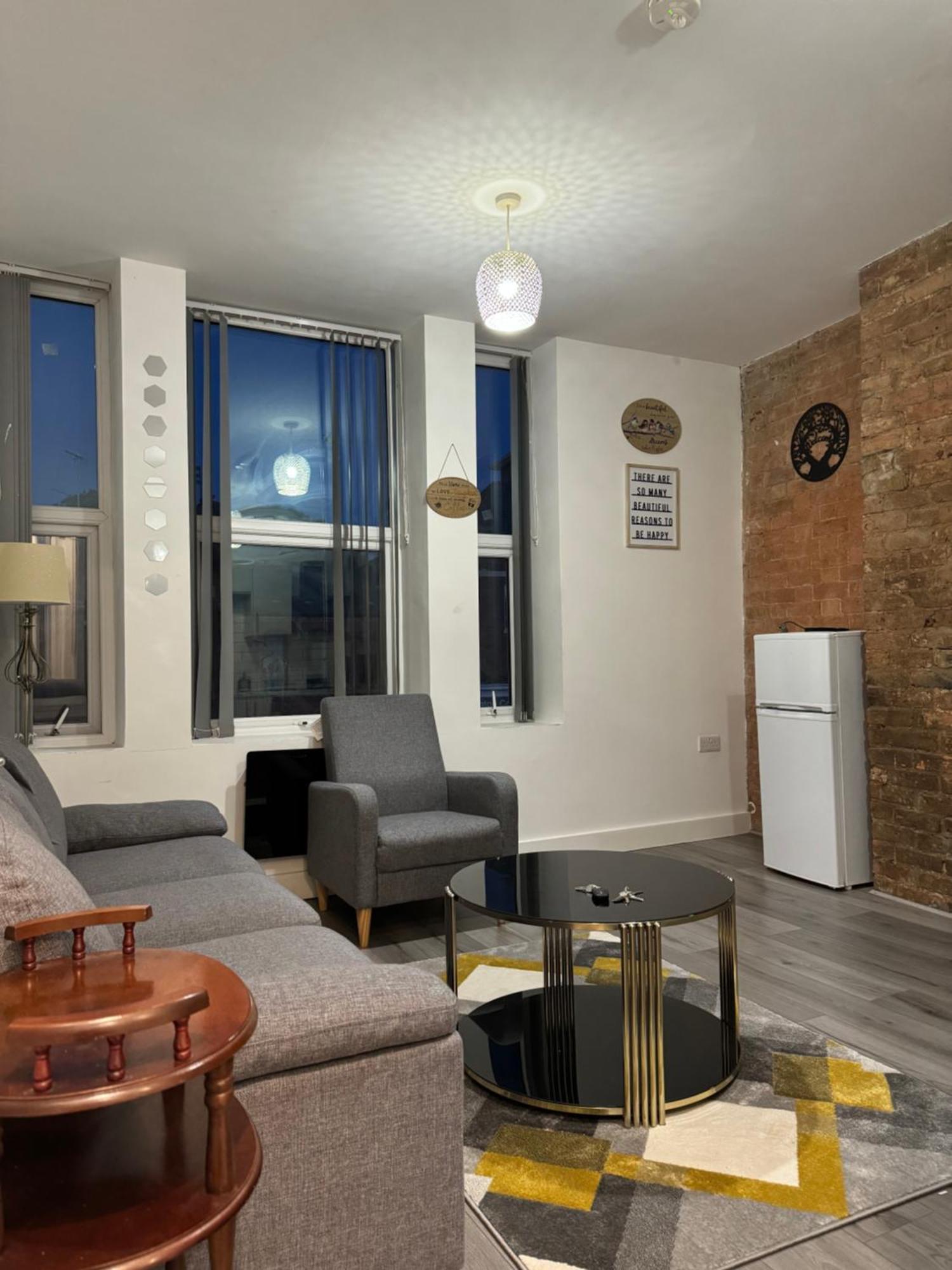 Icon Residencia Apartment Mánchester Exterior foto